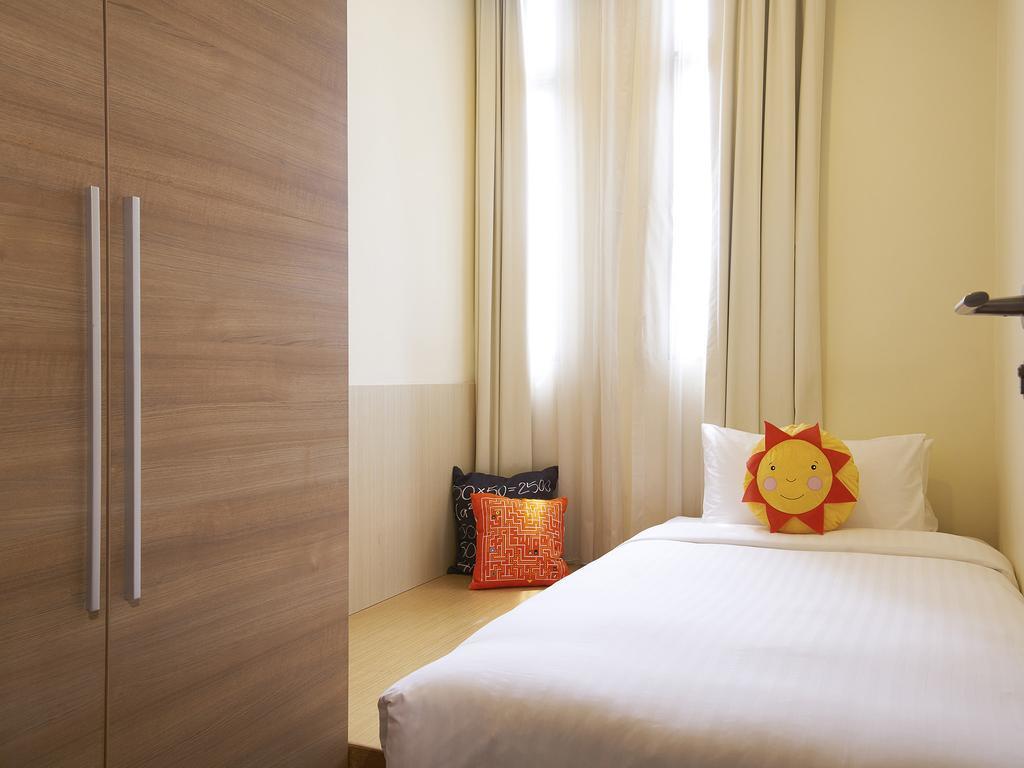 Village Residence West Coast By Far East Hospitality Сингапур Екстериор снимка