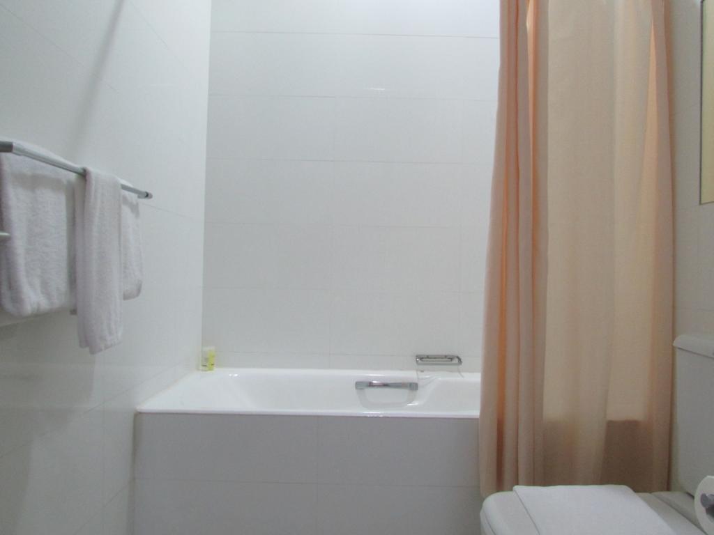 Village Residence West Coast By Far East Hospitality Сингапур Екстериор снимка